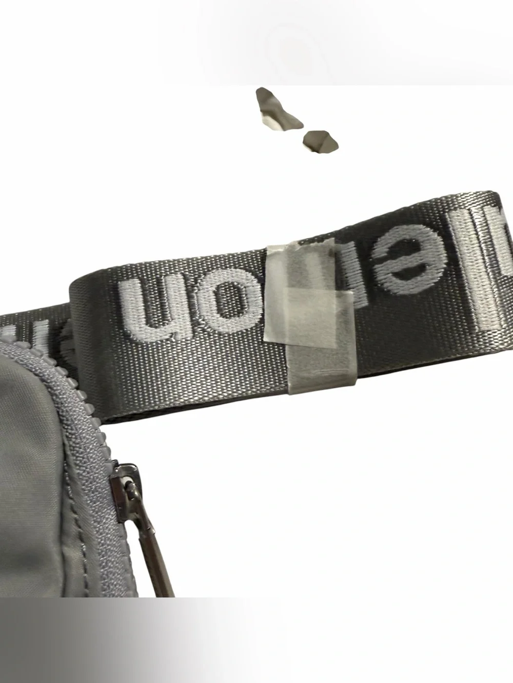 NWT Lululemon Everywhere Belt Bag Silver White